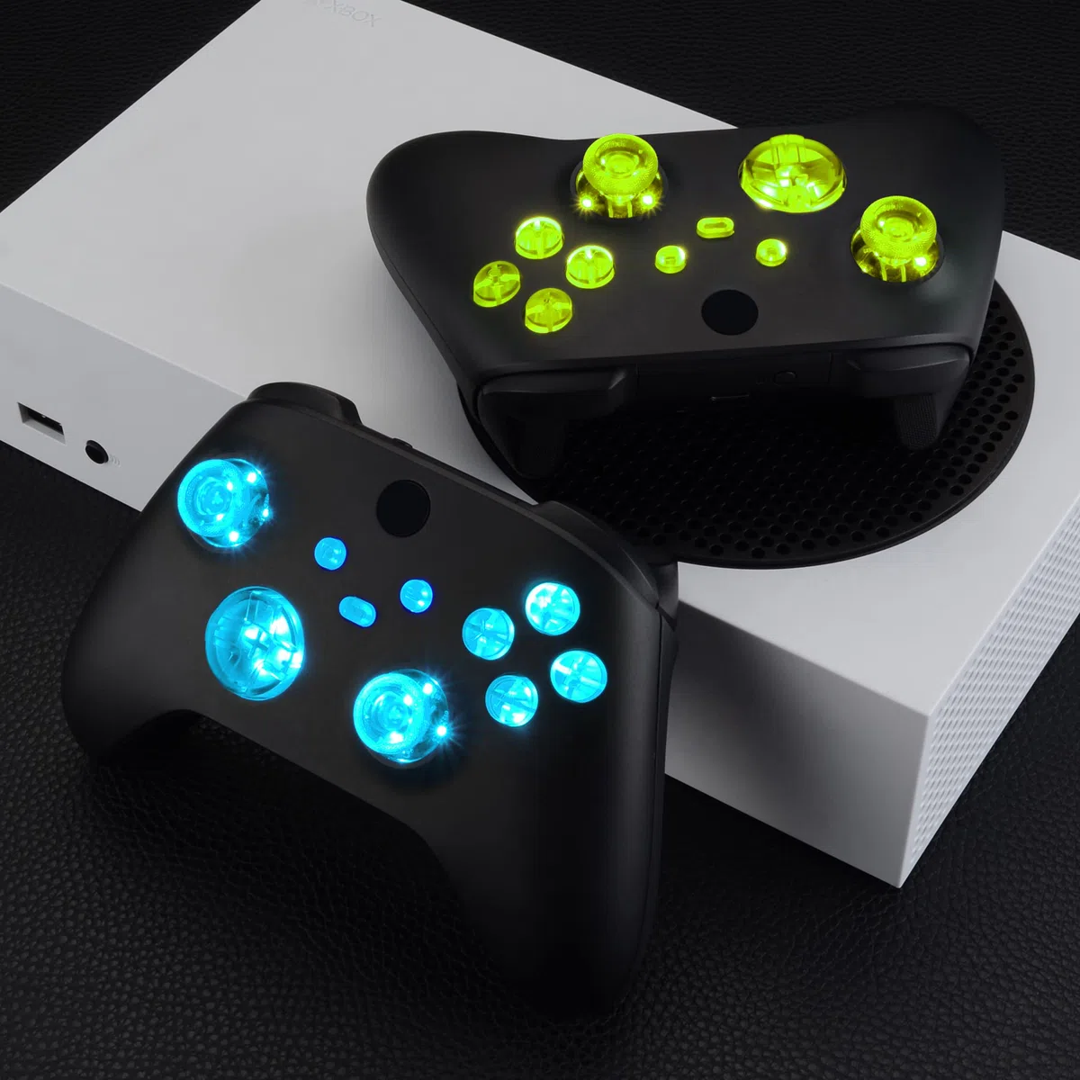 eXtremeRate Multicolori Tasti Luminosi Ricambio per Xbox Series X S Controller Dpad Analogici Pulsanti DTF LED Kit