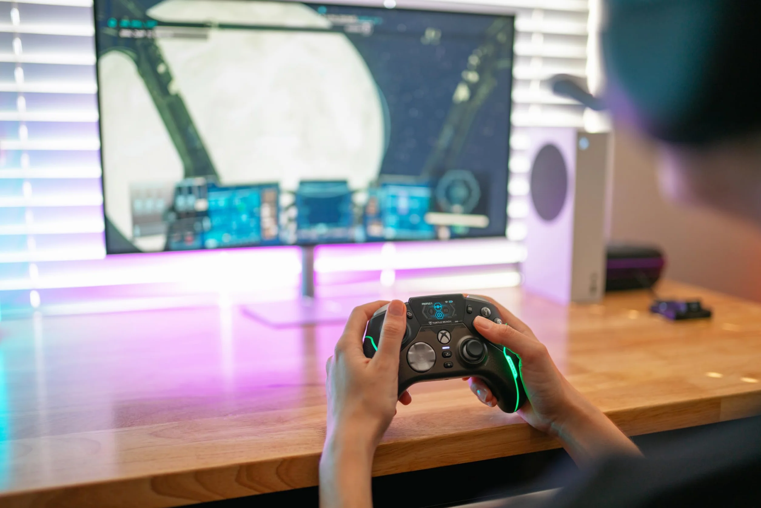 Turtle Beach Stealth Ultra Wireless Controller con Dock di Ricarica Rapida per Xbox Series X|S, Xbox One e PC