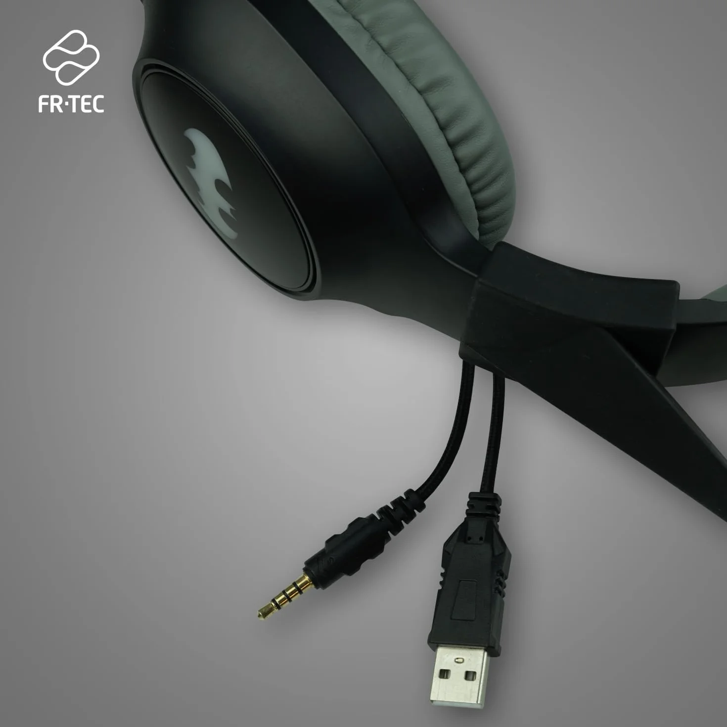FRTEC – Cuffie Gaming Headset BATMAN con orecchie del cavaliere scuro staccabili cavo e luce LED RGB per Playstation 5, PS4, Xbox Series X/S, Xbox One, Nintendo Switch, PC, Mac