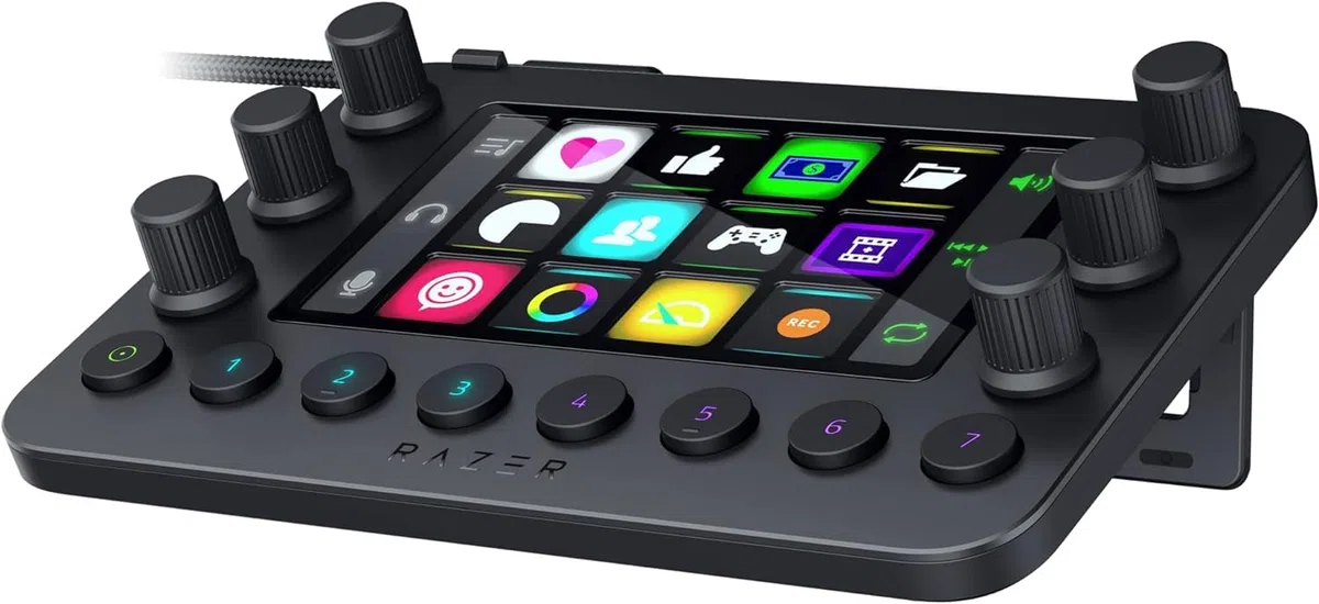 Razer Stream Controller - Tastiera All-in-One per lo Streaming e la Creazione di Contenuti (12 Tasti Aptici Commutabili, 6 Quadranti Analogici Tattili, 8 Pulsanti Programmabili) Nero