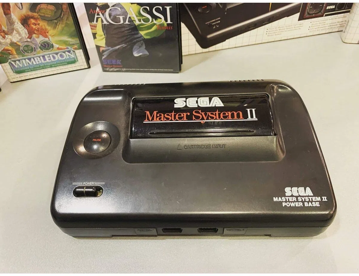 SEGA Master System 2