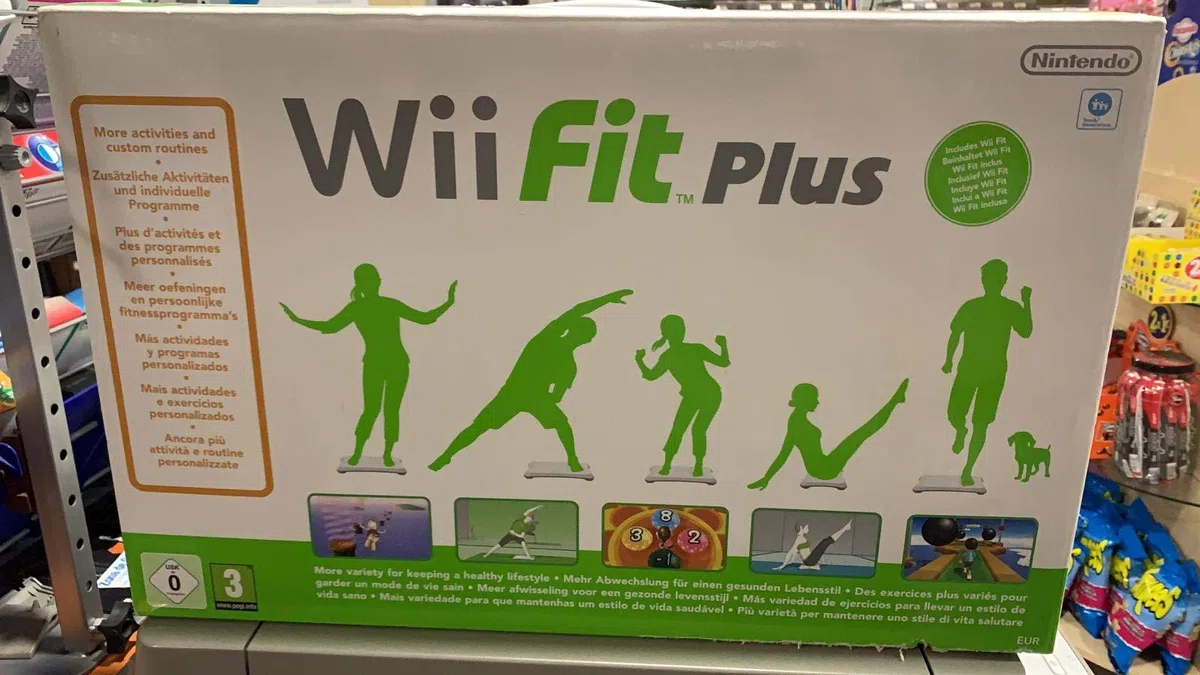 Nintendo Fit Plus + Balance Board (Wii)