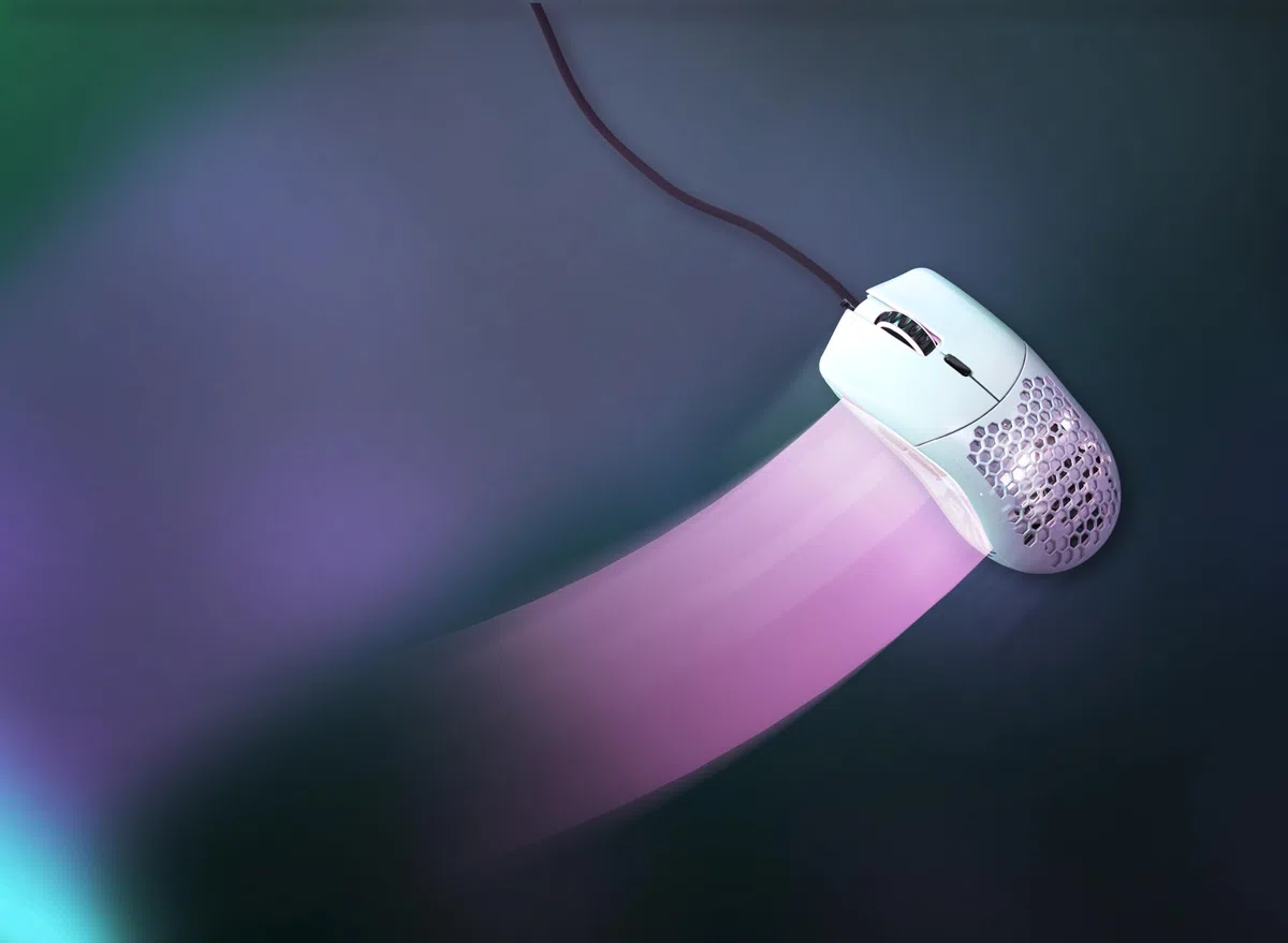Glorious Model O Gaming Mouse Wired 67g PixArt 3360 RGB Omron Switches Bianco Opaco