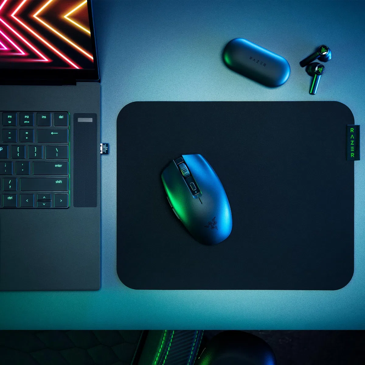 Razer Orochi V2 - Mouse da Gioco Wireless Mobile con Durata Della Batteria Fino a 950 Ore (Design leggero, Bluetooth, Interruttori Meccanici del Mouse di Seconda Generazione) Nero
