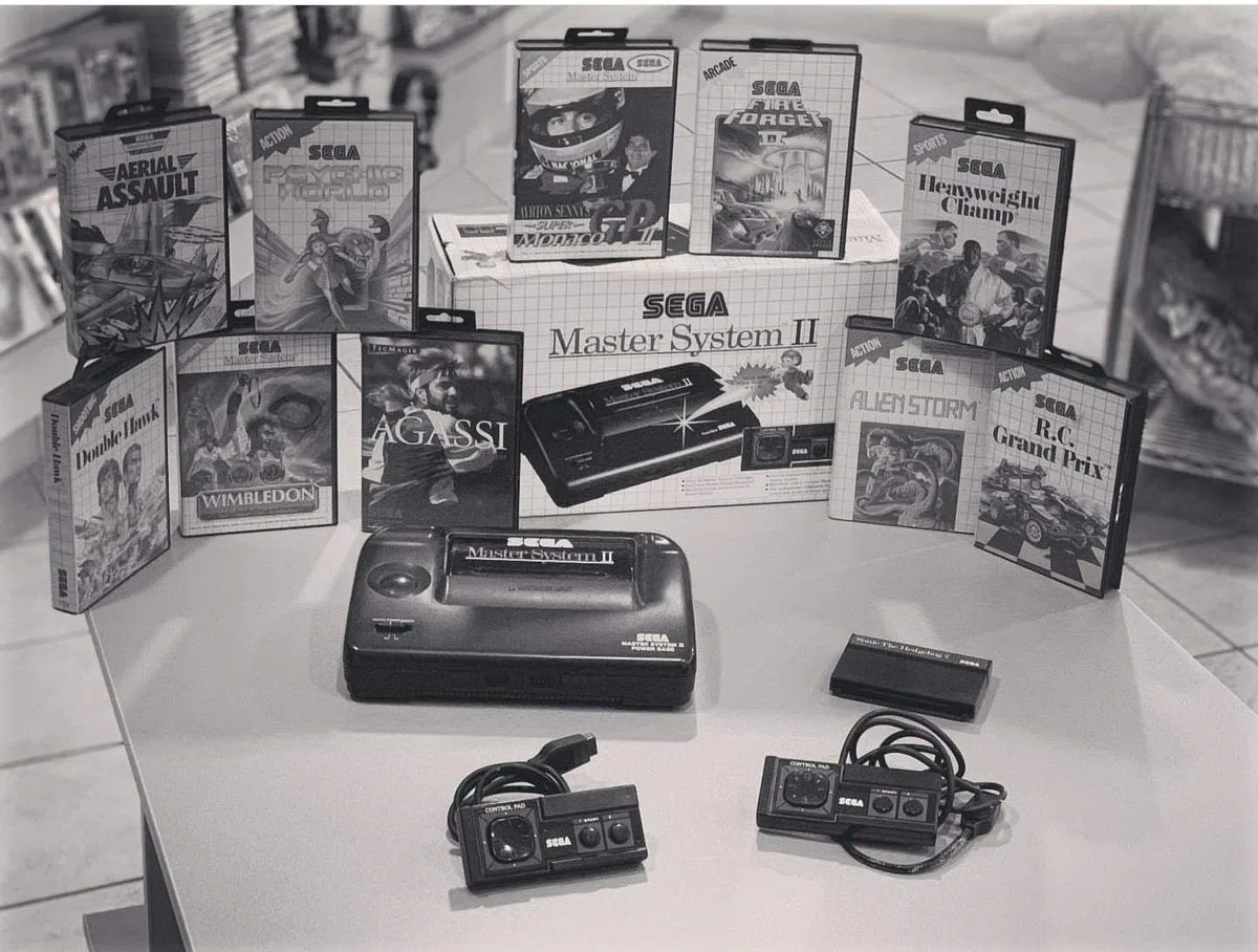 SEGA Master System 2