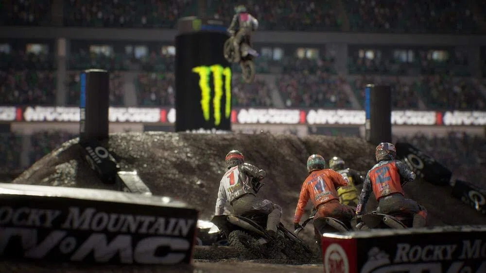 Monster Energy Supercross - The Official Videogame 4 - PlayStation 4 [Edizione: Francia]