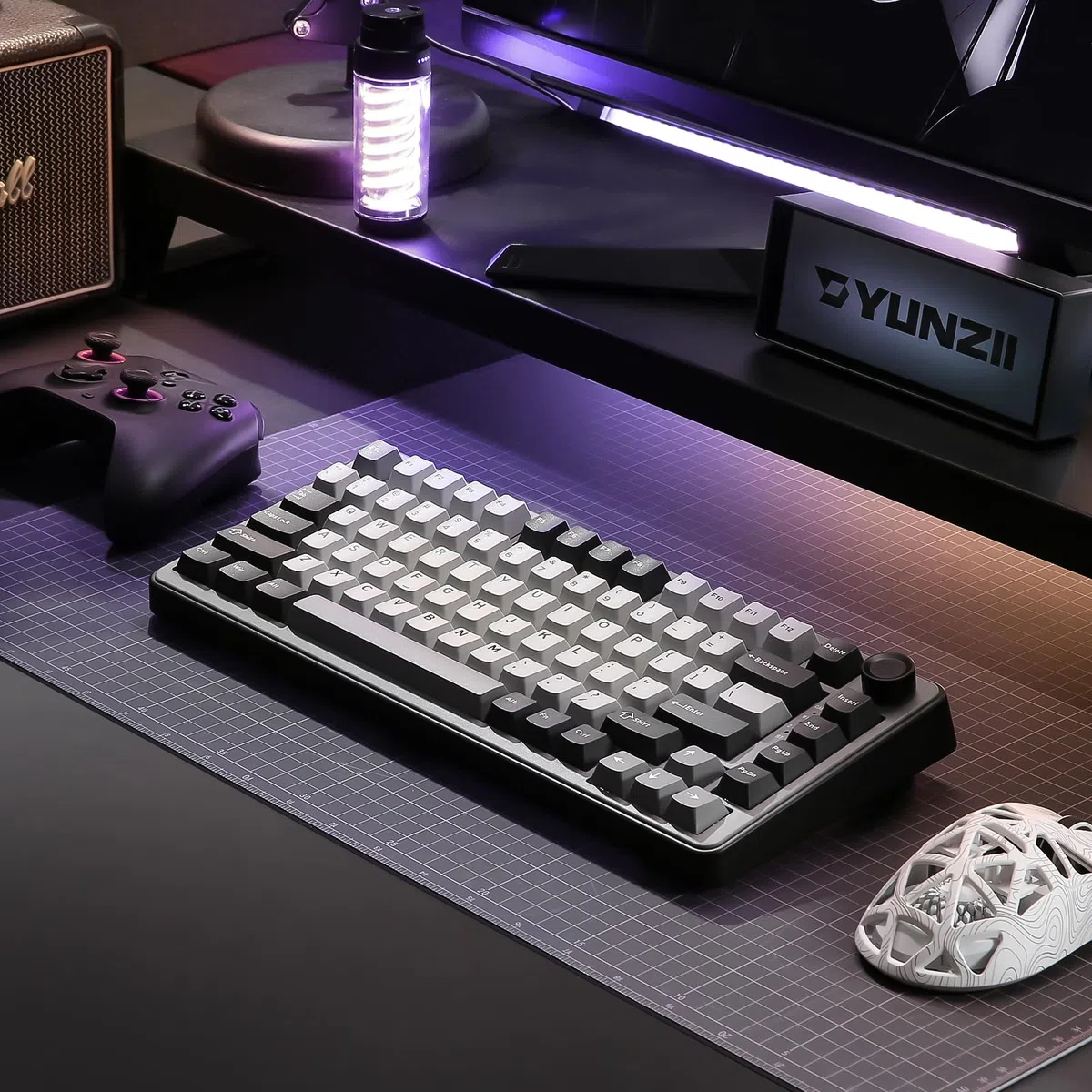 YUNZII B75 PRO Tastiera Meccanica Senza Fili, 75% Gaming Keyboard Hot Swap con Manopola, Interruttori Pre-lubrificati RGB, BT/Tipo-C/2.4G (Dark Grey, Cocoa Cream V2 Switch)