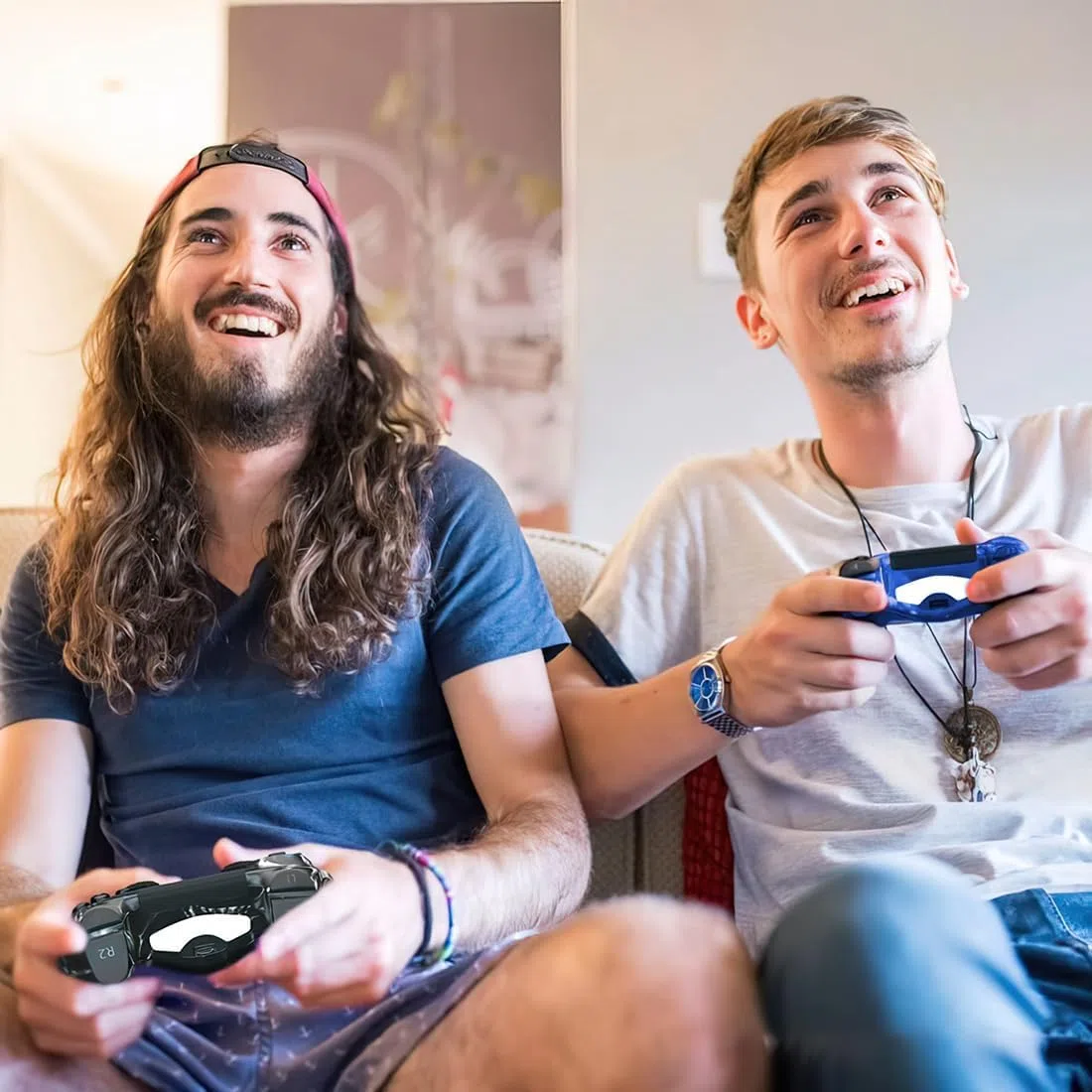 CHENGDAO Controller Wireless per PS4, Controller Multipiattaforma da 2 Pezzi Compatibile con PS4/Pro/Slim/PC/iOS/Android/MacOS, con Doppia Vibrazione/Jack Audio da 3,5 mm/Touchpad Sensibile