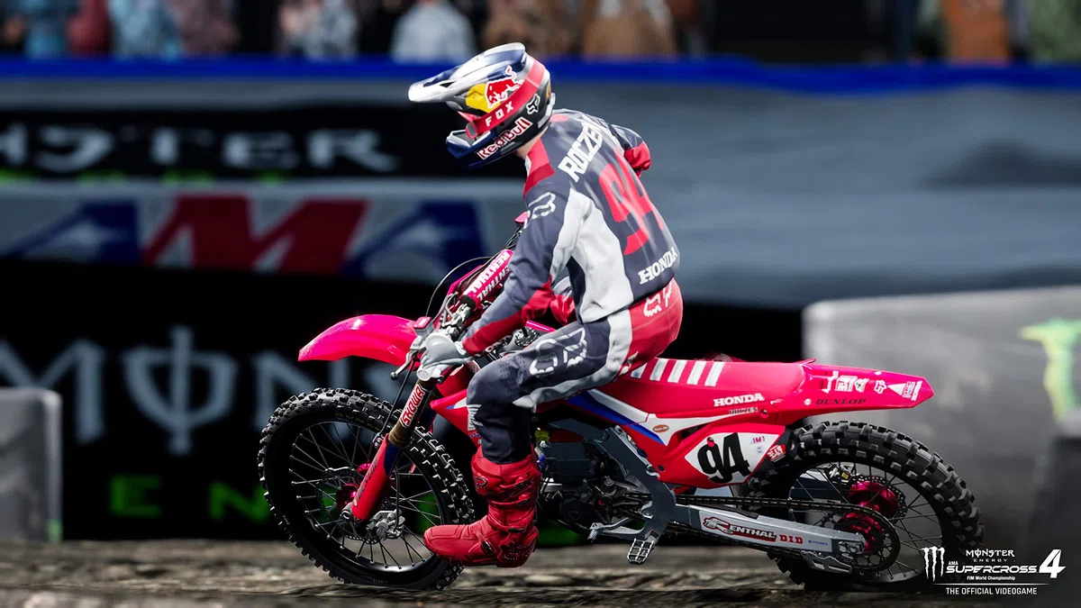 Monster Energy Supercross - The Official Videogame 4 - PlayStation 4 [Edizione: Francia]