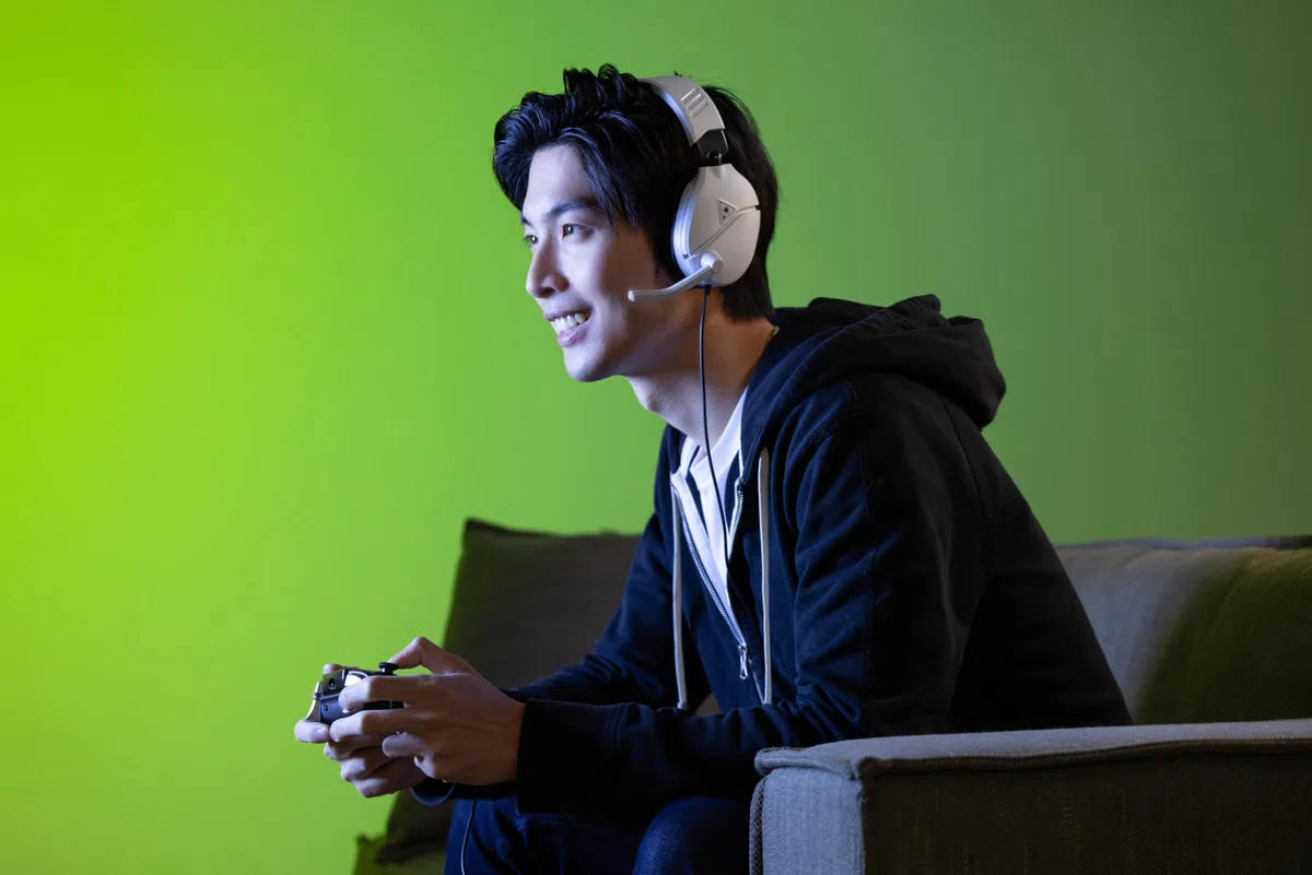 Turtle Beach Recon 70 Bianco Cuffie da Gioco Multipiattaforma per Xbox Series X S, PS5, PS4, PC