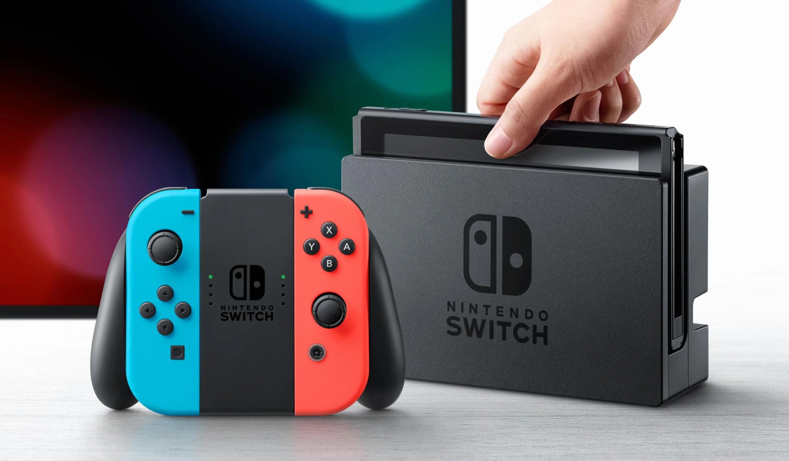 Nintendo Switch Console z Joy-Con Rosso Neon i Blu Neon