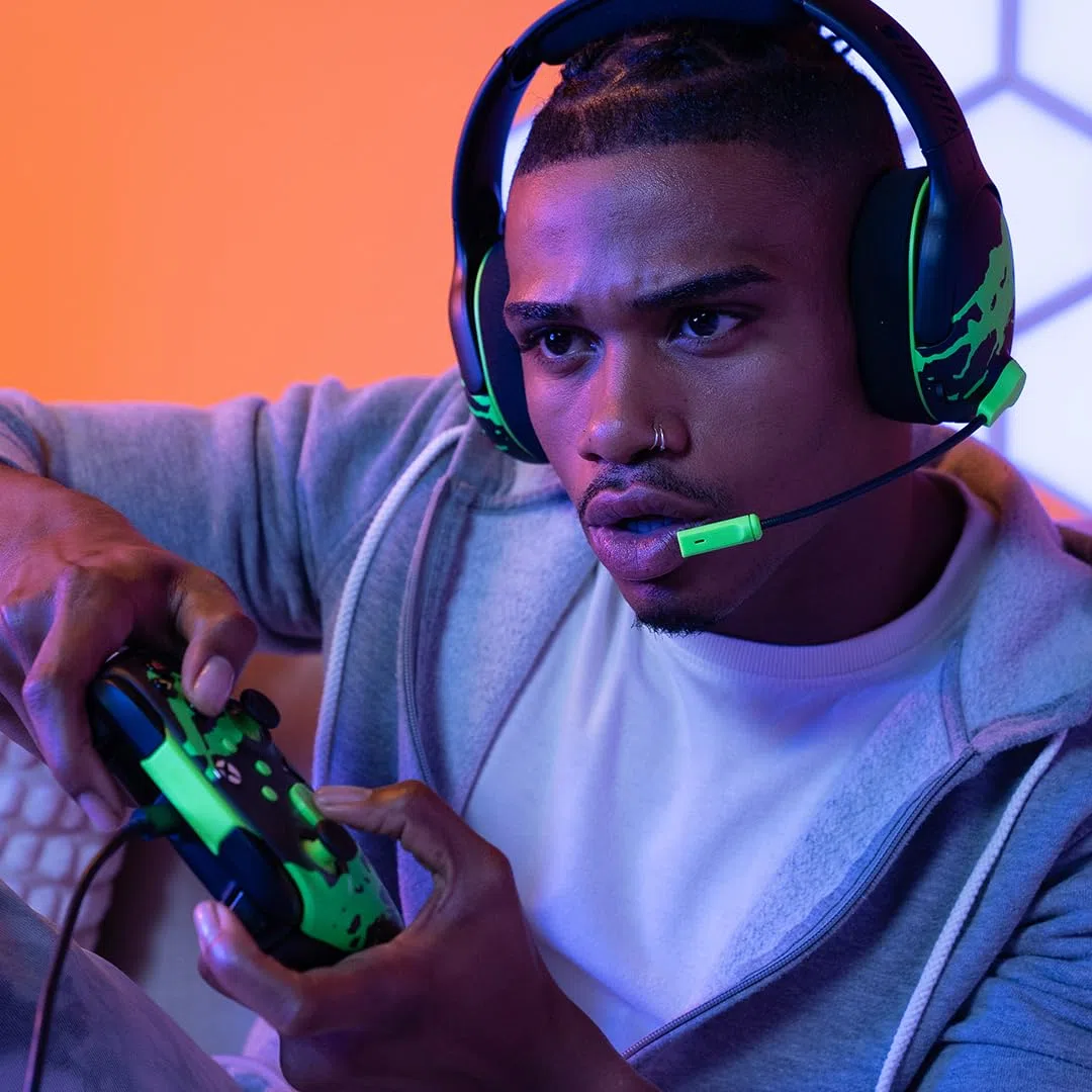 PDP Xbox REMATCH GLOW Wired controller - Jolt Green